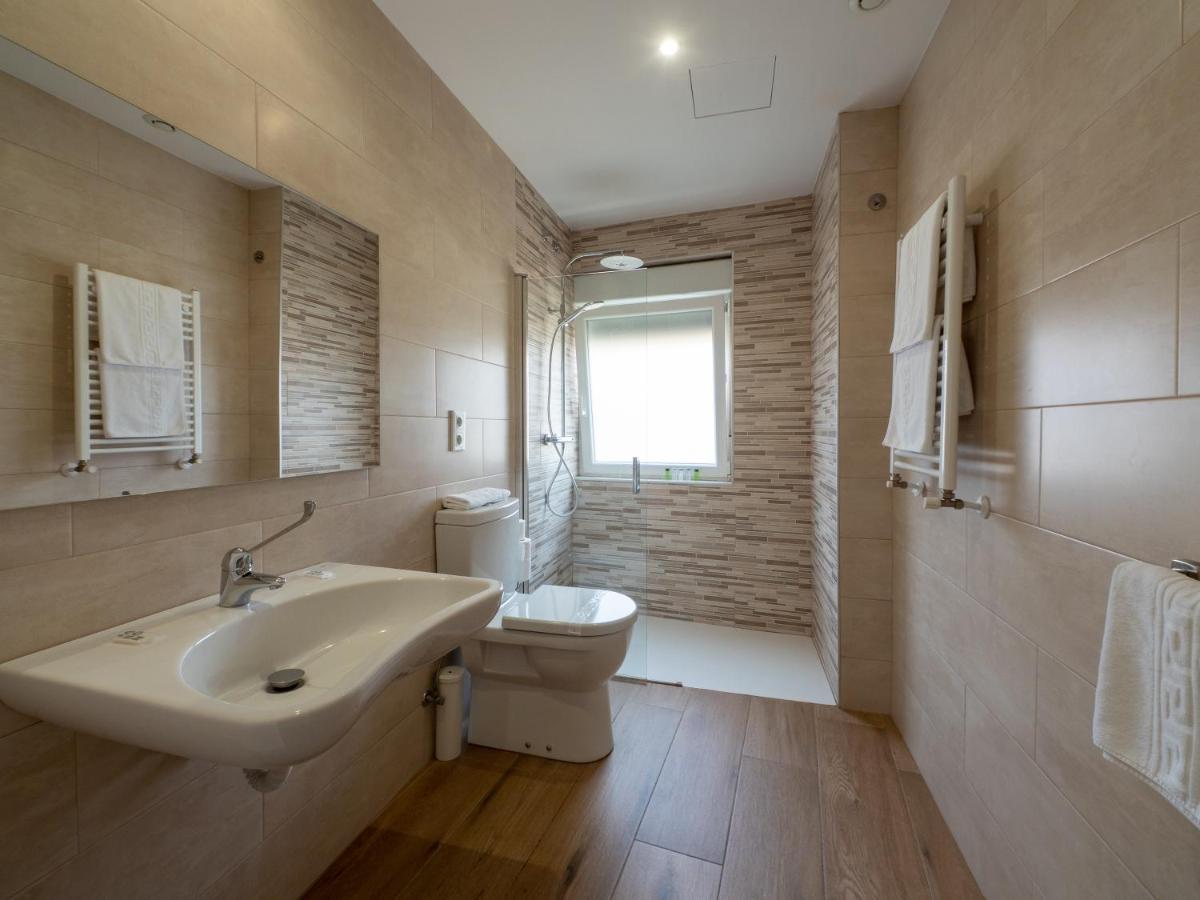 Apartantiguo San Isidoro10 Oviedo Eksteriør bilde